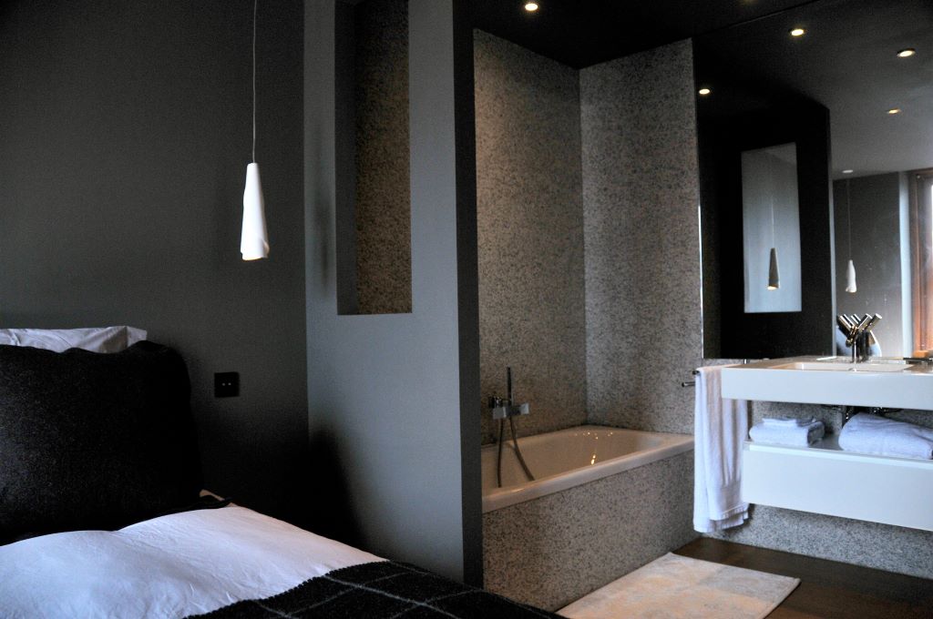 Chambre avec salle de bain